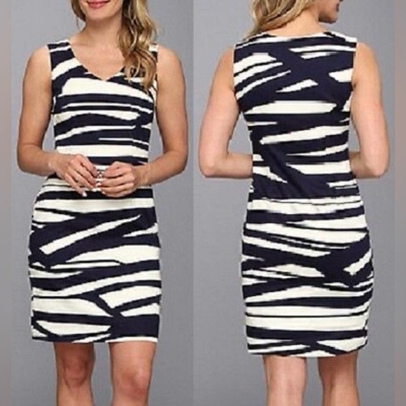 Nine West Dresses & Skirts - Nine West Ivory & Navy Blue Graphic Line Stretch Cotton V-neck Sheath Dress,Sz 8